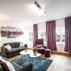 Familienapartment Mit Blick Zur Frauenkirche , Dresden Germany